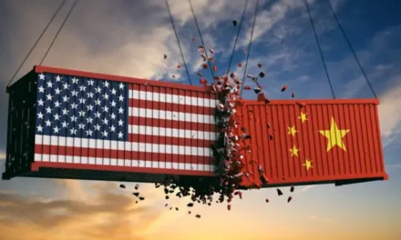 China anuncia aranceles a productos de EE.UU. en respuesta a las medidas de Trump y agrava el enfrentamiento comercial entre las dos mayores economías del mundo.